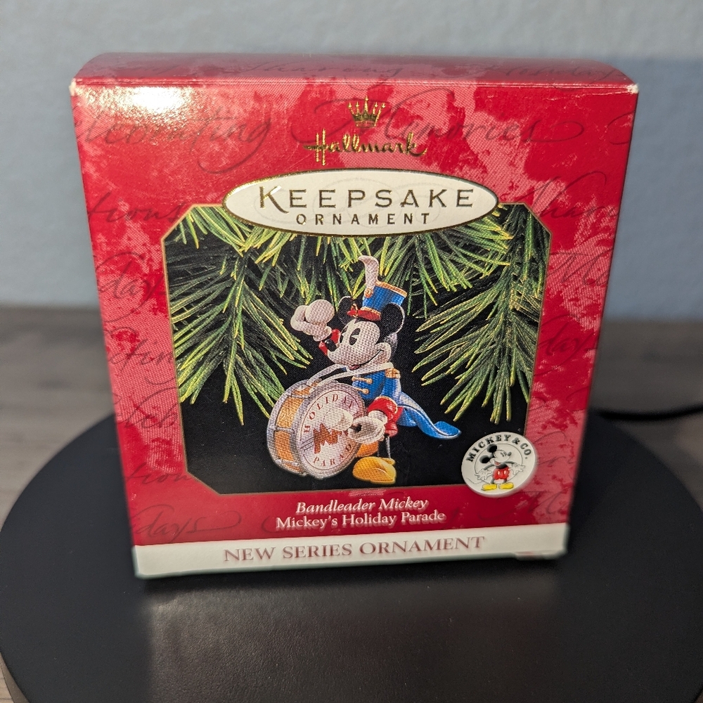 Hallmark Bandleader Mickey Mickey’s Holiday Parade Ornament 1997